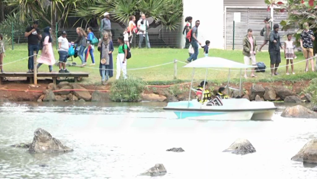 video une journee dominicale en fete a gros cailloux mauritius broadcasting corporation mauritius broadcasting corporation